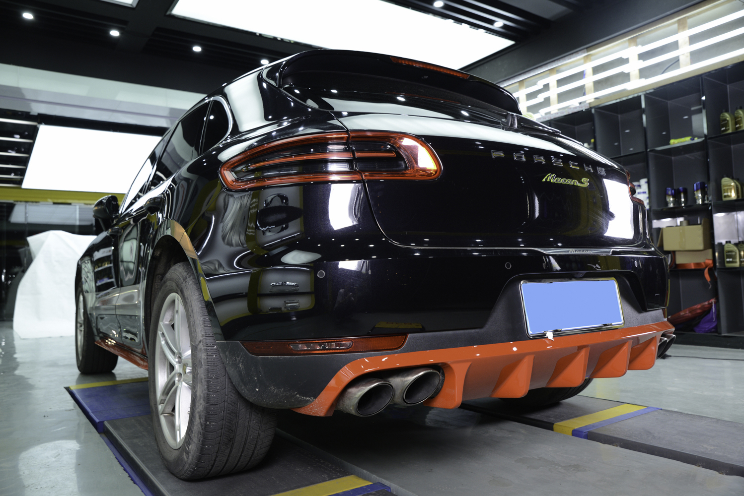Automobile refitting for Porsche macan upgrade brand front and posterior lips with side-skirts High-quality beautiful decoration