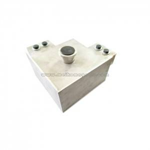 Corner Magnet for Connecting Magnetic Shuttering Systems or Steel Moulds