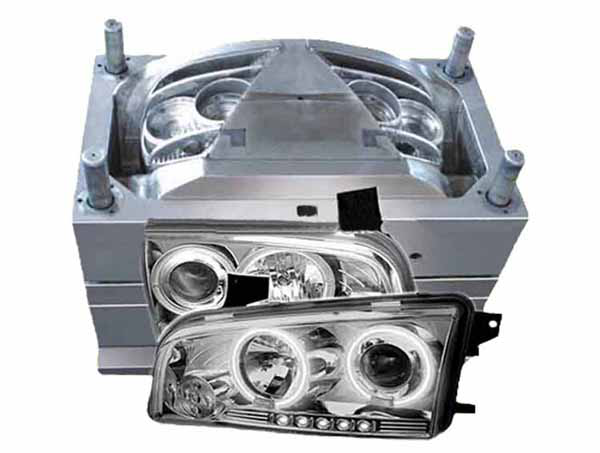 Automobile lampshade injection molding Featured Image