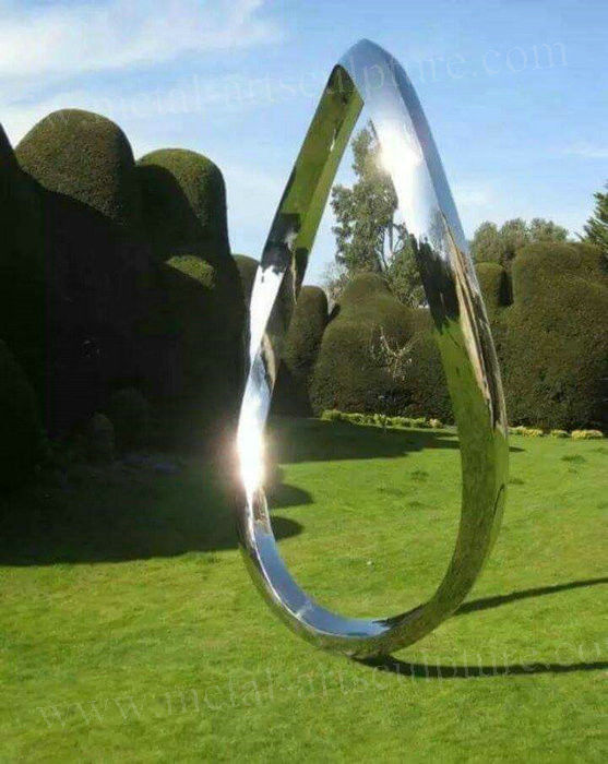 Modern Metal Garden Sculptures , Large Outdoor Modern Circle Sculpture