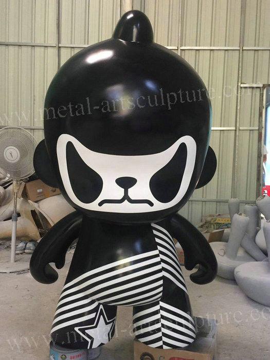 Outdoor Fiberglass Animal Sculptures Artificial Style For Art Country / Gym Decoration
