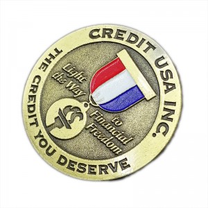 Gold Plated Metal Medal Custom Made Soft Enamel Award Badge