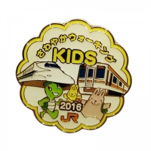 Gold Plated Kids Brooches Soft Enamel Pin with Epoxy Coating
