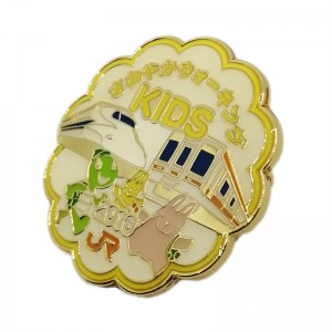 Gold Plated Kids Brooches Soft Enamel Pin with Epoxy Coating