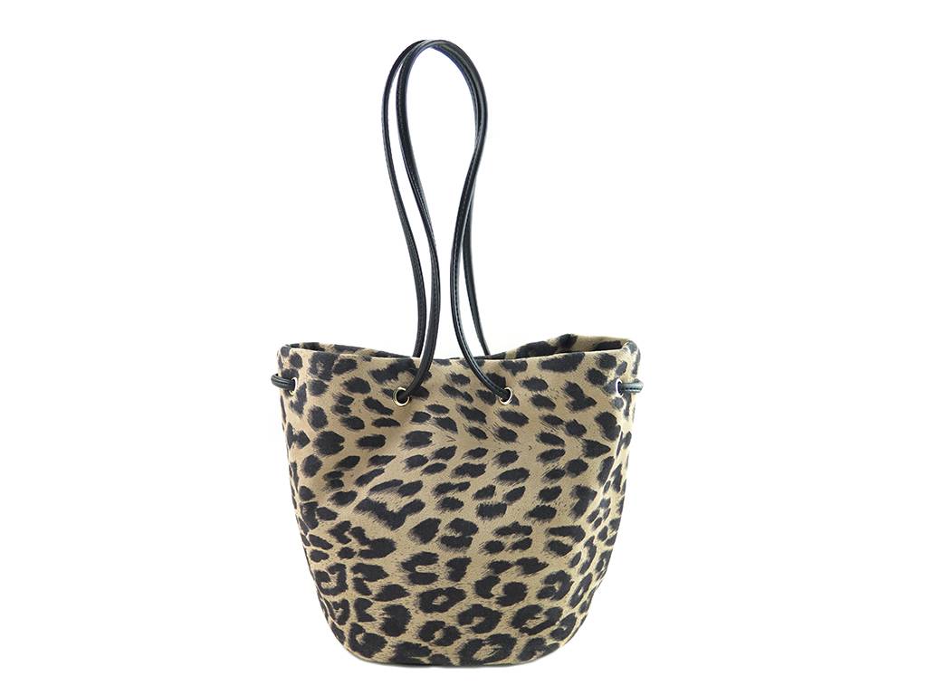 Leopard pattern bucket bag Featured Image