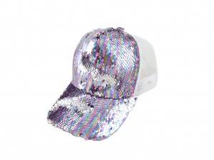Cap with double-sided sequins in rainbow color