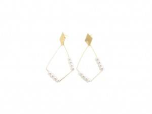 Drop rhombus with pearl pierced earrings