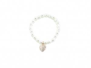Heart shaped charm Pearl bracelet