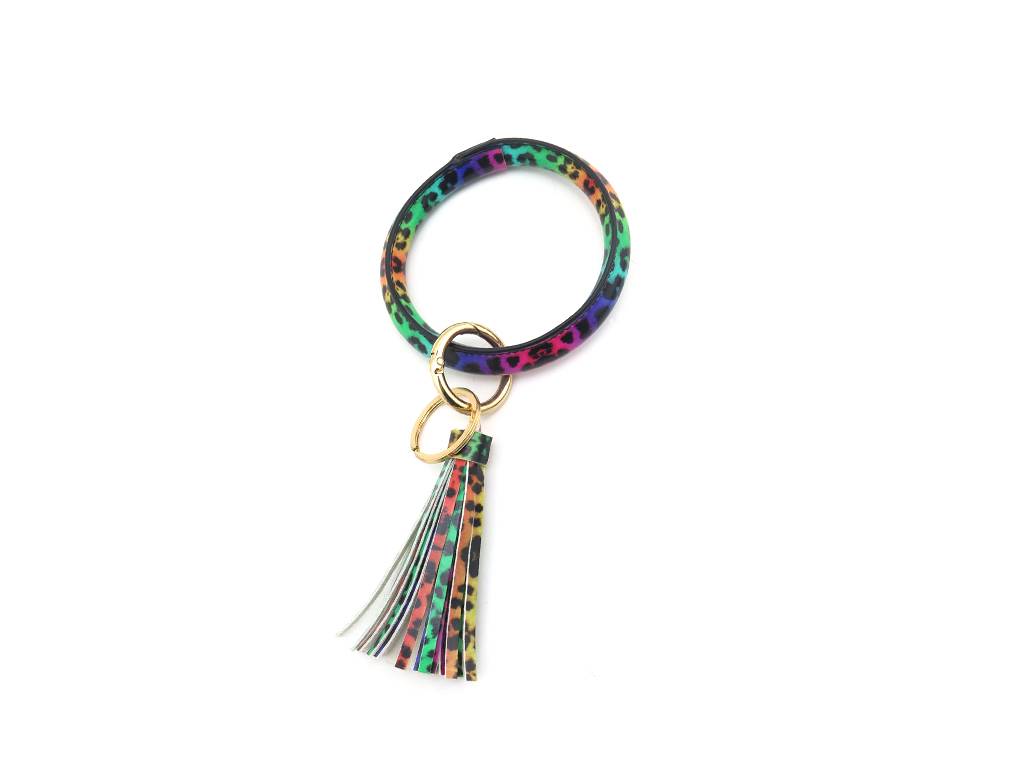 Keychain with bangle and tassel