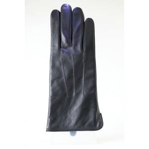 Ladies sheep leather gloves with three rows of hand-stitching