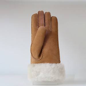 Merino sheepskin gloves with handsewn for ladies