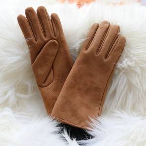 Suded sheepskin ladies gloves with inside seam