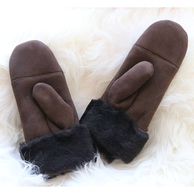 classic 100% real suede shearling sheepskin mittens with inside seam Featured Image