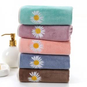 High quality Microfiber embroidery young bath towel