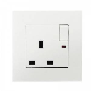 13A 1 Gang Switched Socket with Neon