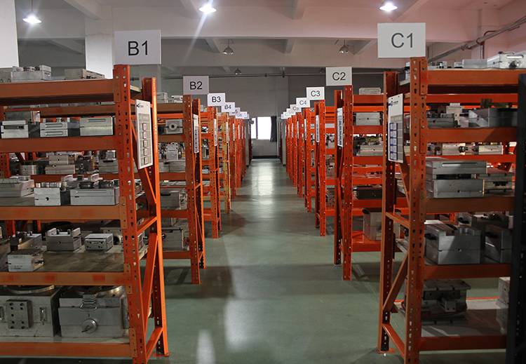 Investment casting foundry (8)