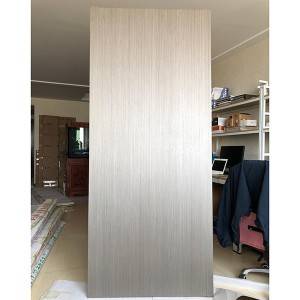 Solid wood composite baking varnish for flat door