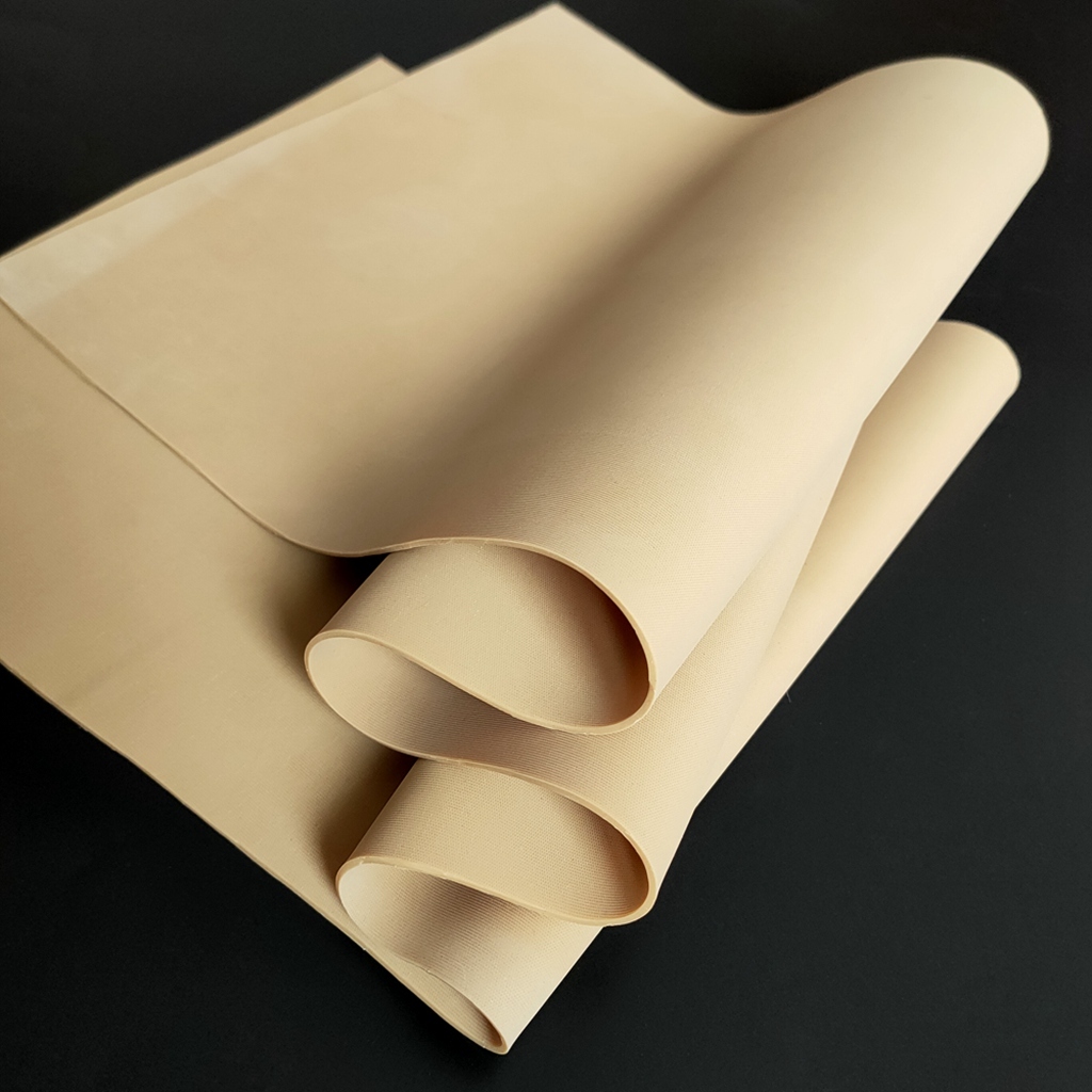 Wear resistant hardness 40-50 natural gum rubber sheet