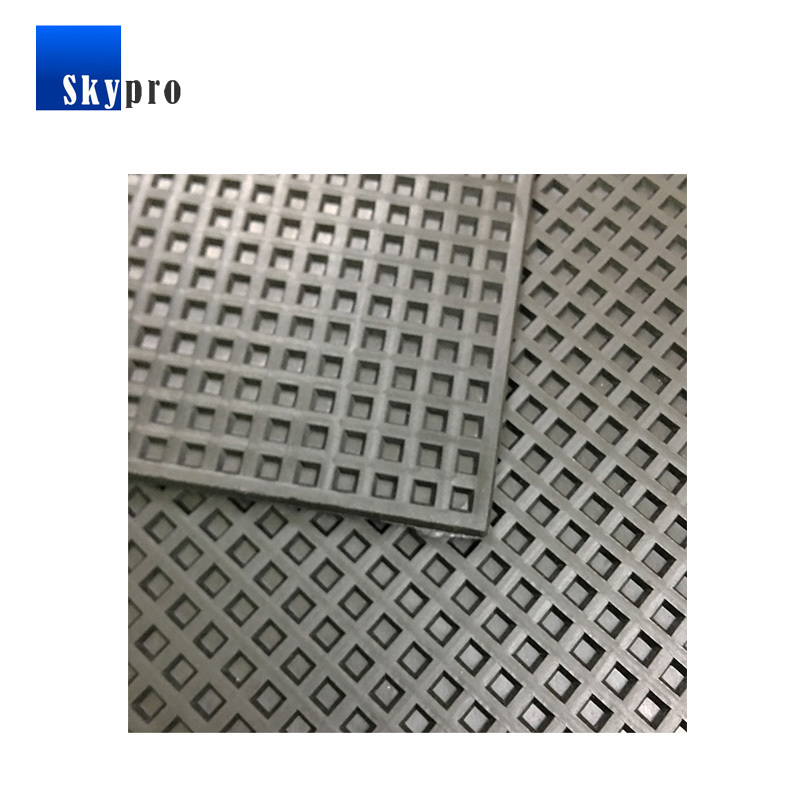 Non-slip shock proof rubber sheet / horse and cow stable mat