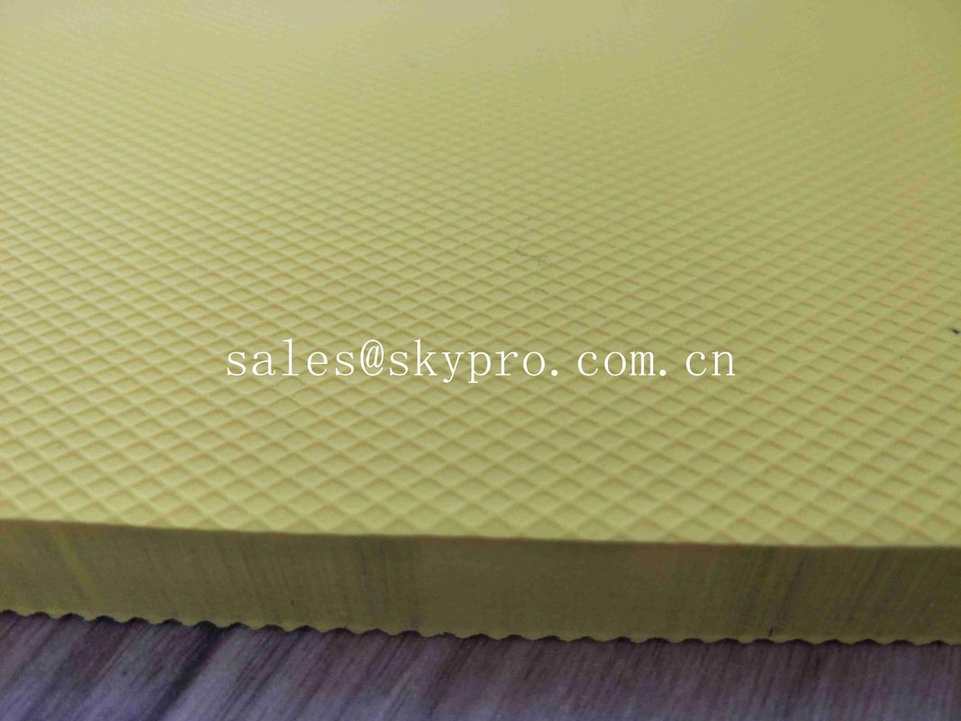 Multi Color Eco – Friendly EVA Foam Sheets With Pattern Skid Resistance