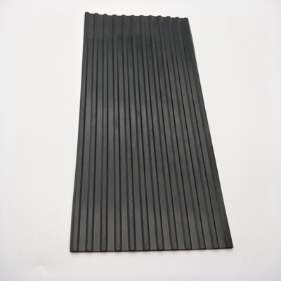 Anti-slip rubber flooring mats corrugated stripe pattern surface rubber sheet rolls