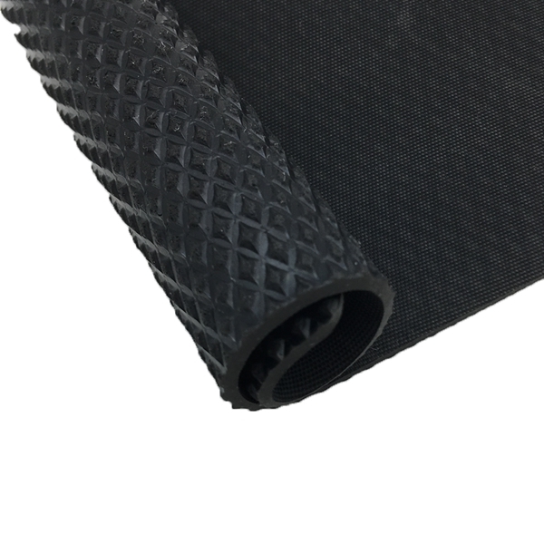 Anti-skidding Wear-resistant Black Diamond Tread Pattern Rubber Sheet
