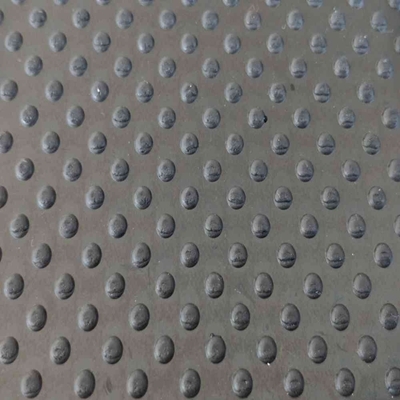 Black Grooved Little Dot Pattern Cow Stable Rubber Mat Anti-slip Flooring Safe Rubber Mats