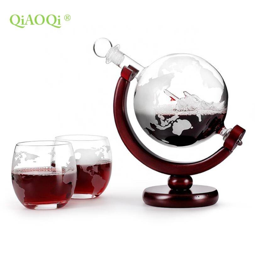 Wholesale Clear Decorative 850ml Globe Whiskey Decanter Globe Wine Decanter Glass Globe Bottle