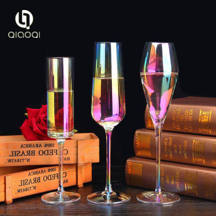 Hot Sale Customized Manufacture Colorful Glass Bottles for Wine