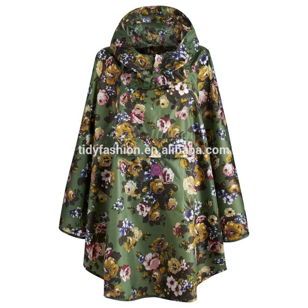 Fashion Waterproof Polyester All Over Printing Rain Ponchos