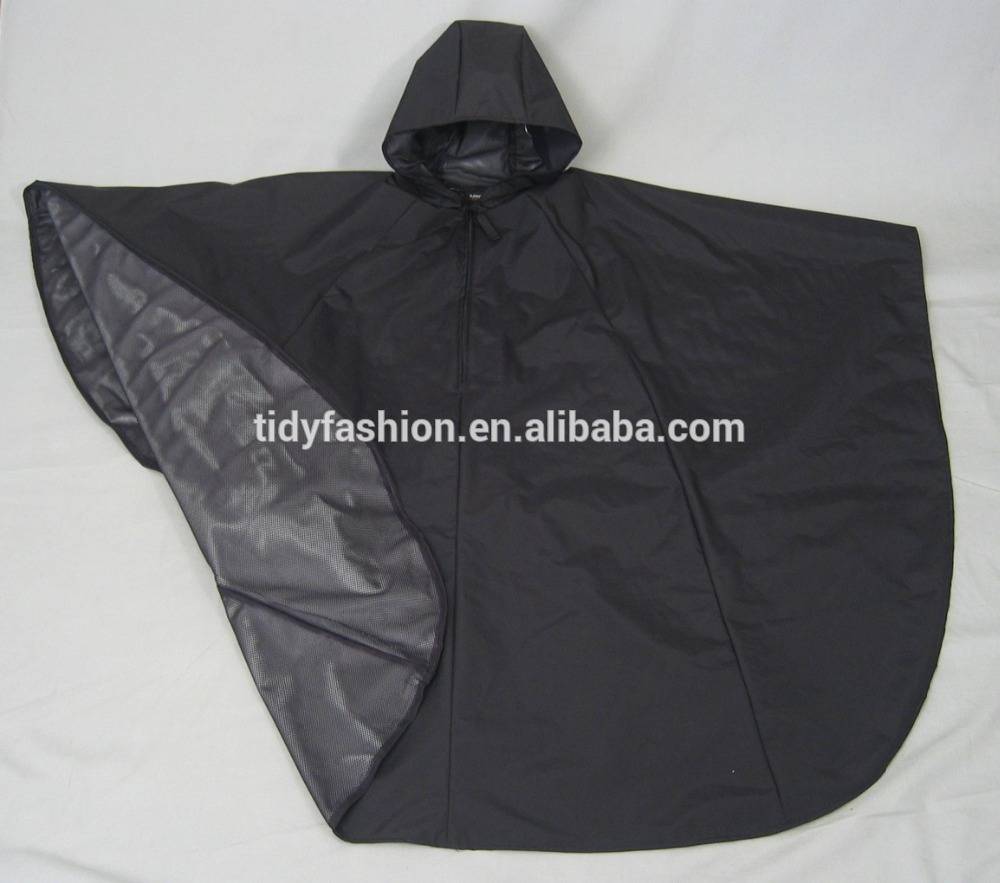 High Quality Plastic Waterproof Fashion Hooded Rain Poncho