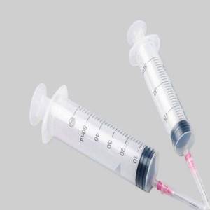 Dispenser syringe