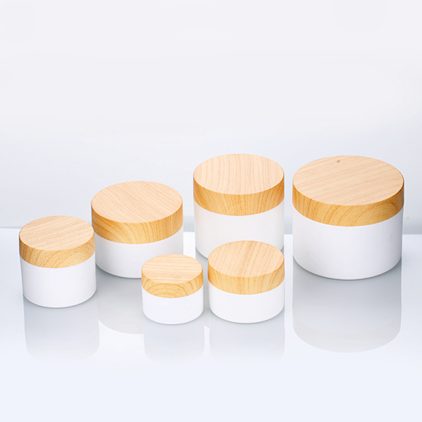 10g 15g 30g 50g 100g 200g 250g custom cosmetic jar pp cream jar plastic jar bamboo lid Featured Image