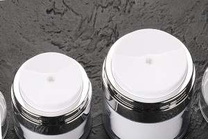 30ml 50ml Pump Press Luxury Cosmetic Container Wholesale Acrylic Foundation Jar