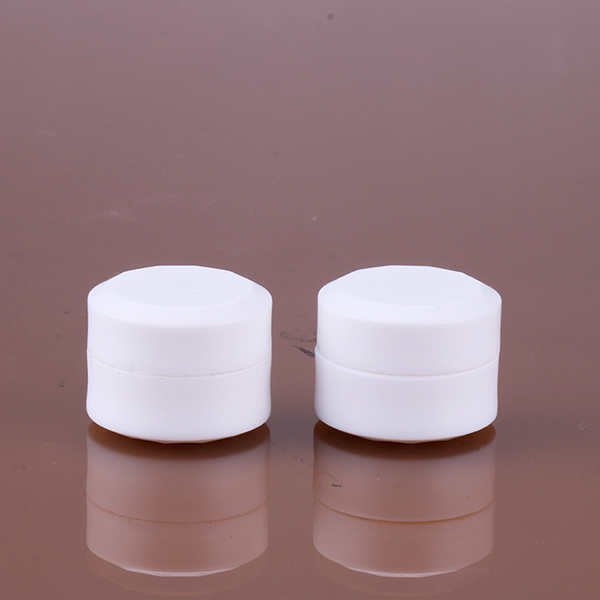 1.5g empty color nail gel polish white bottle pp plastic simple exquisite jar mini container Featured Image
