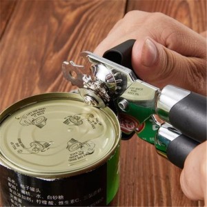 Manual Can Opener, Comfortable Grip, Oversized Easy Turn Knob, Smooth Edges, Hangs for Convenient Storage, Built in Bottle Opener, Sharp Blades Easily Open Tin Cans