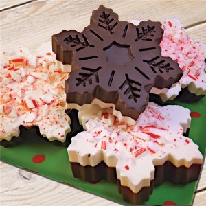 Silicone Snowflake Molds,  Cake Pans Cookie Trays Handmade Soap Making Moulds, Also for Chocolate Pudding Jelly Muffin Cups Kitchen Baking Decoration, 6-Cavity