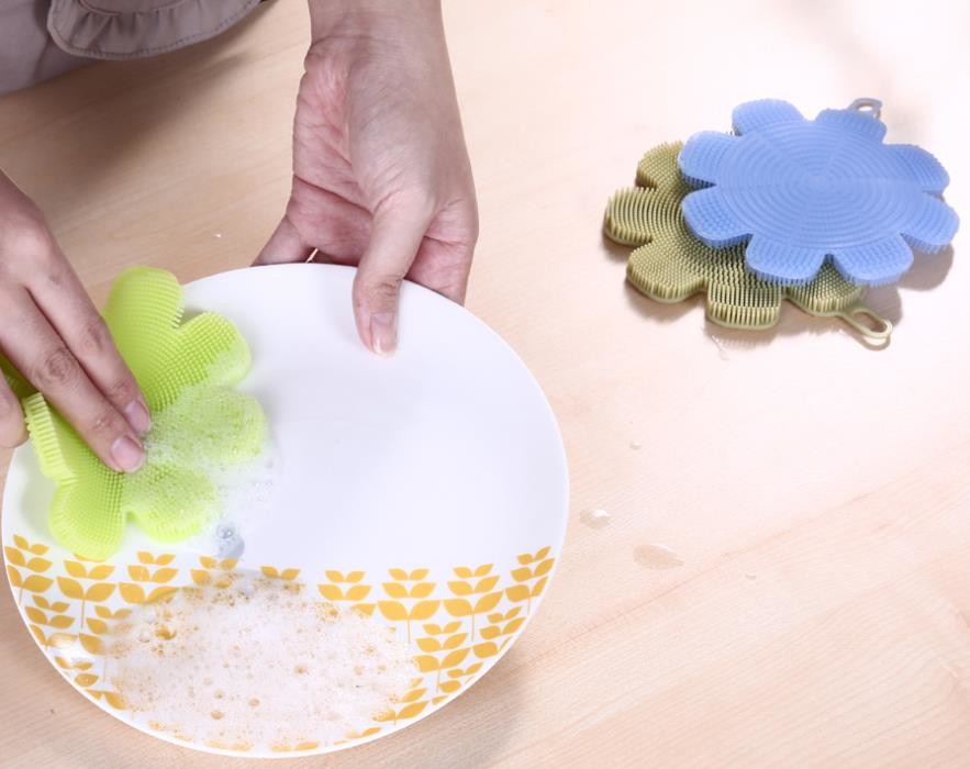 Flower shape Food Grade Silicone Washing Brush sponge  for Cleaning dishes and fruit Featured Image