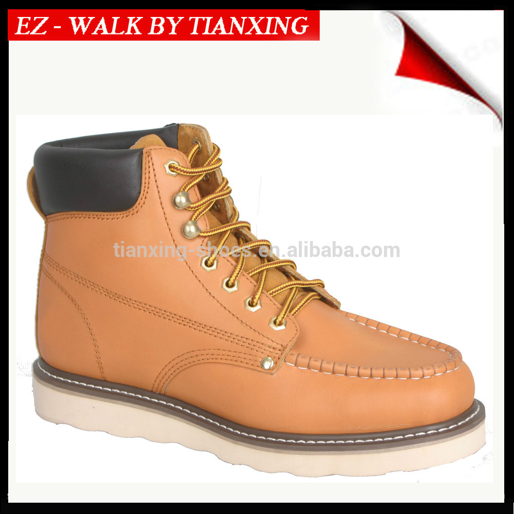Composite toe safety shoes with Moc toe design