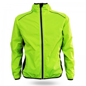 Waterproof cycling jacket