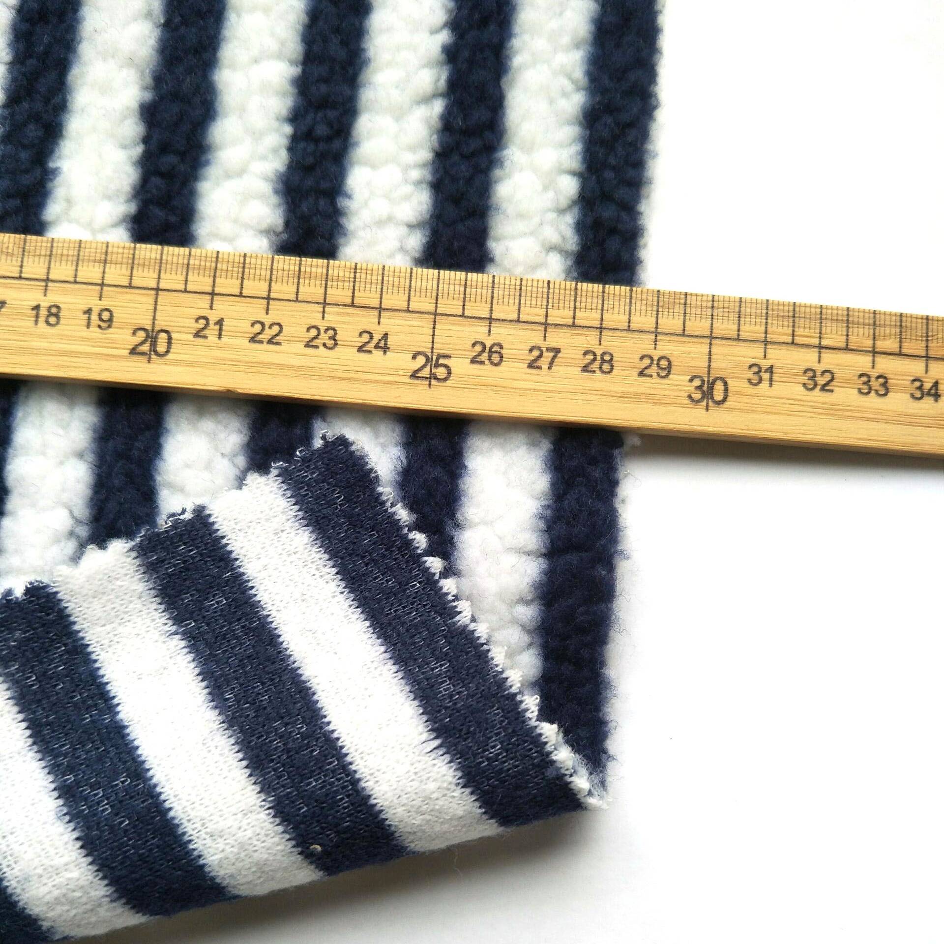 wholesale 100% polyester fabric sherpa fabric knitted  fabric for garments