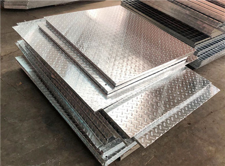What are the advantages of steel grating that you like?