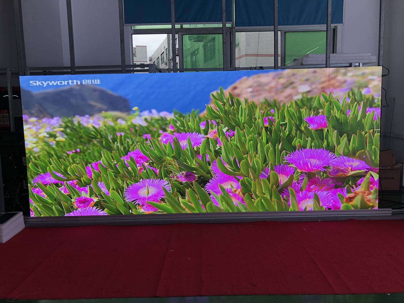 Small Pixel Pitch Indoor LED Display