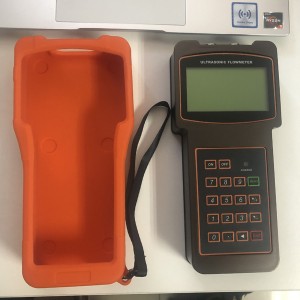 Clamp on Portable ultrasonic Flow Meter TUF-2000H