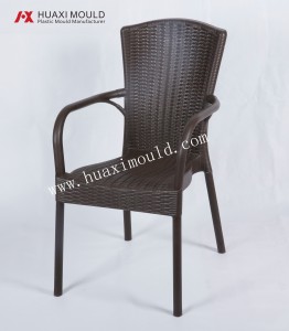 Plastic rattan chair molde