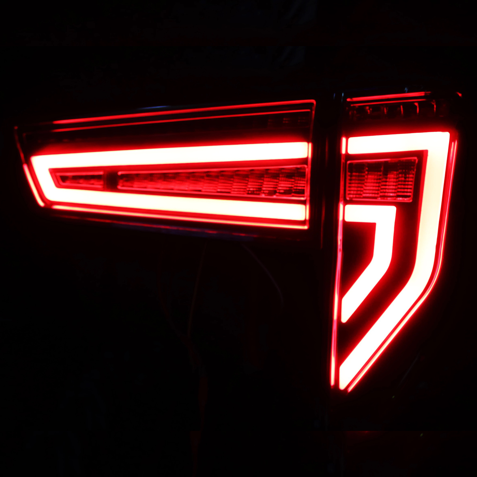 New style with good quality Innova tail lamp cheap price ever for Innova stop lamp