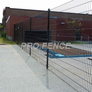 3D Curved welded wire fence, popular weld mesh fence as safety fencing of residential in North American