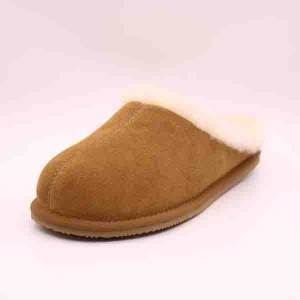 Men Sheepskin Slipper with light Rubber sole