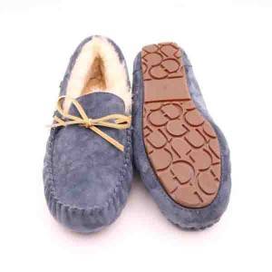 Lady Classic Sheepskin Moccasins with Lace