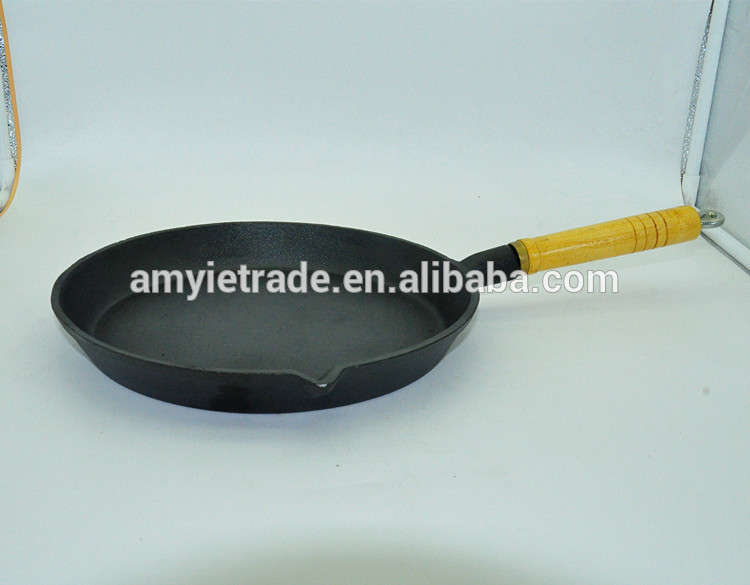 Factory wholesale Forged Aluminum Cookware Set - Dia 23cm, 26cm, 30cm Pre-seasoned Cast Iron Pan With Wood Handle – Amy